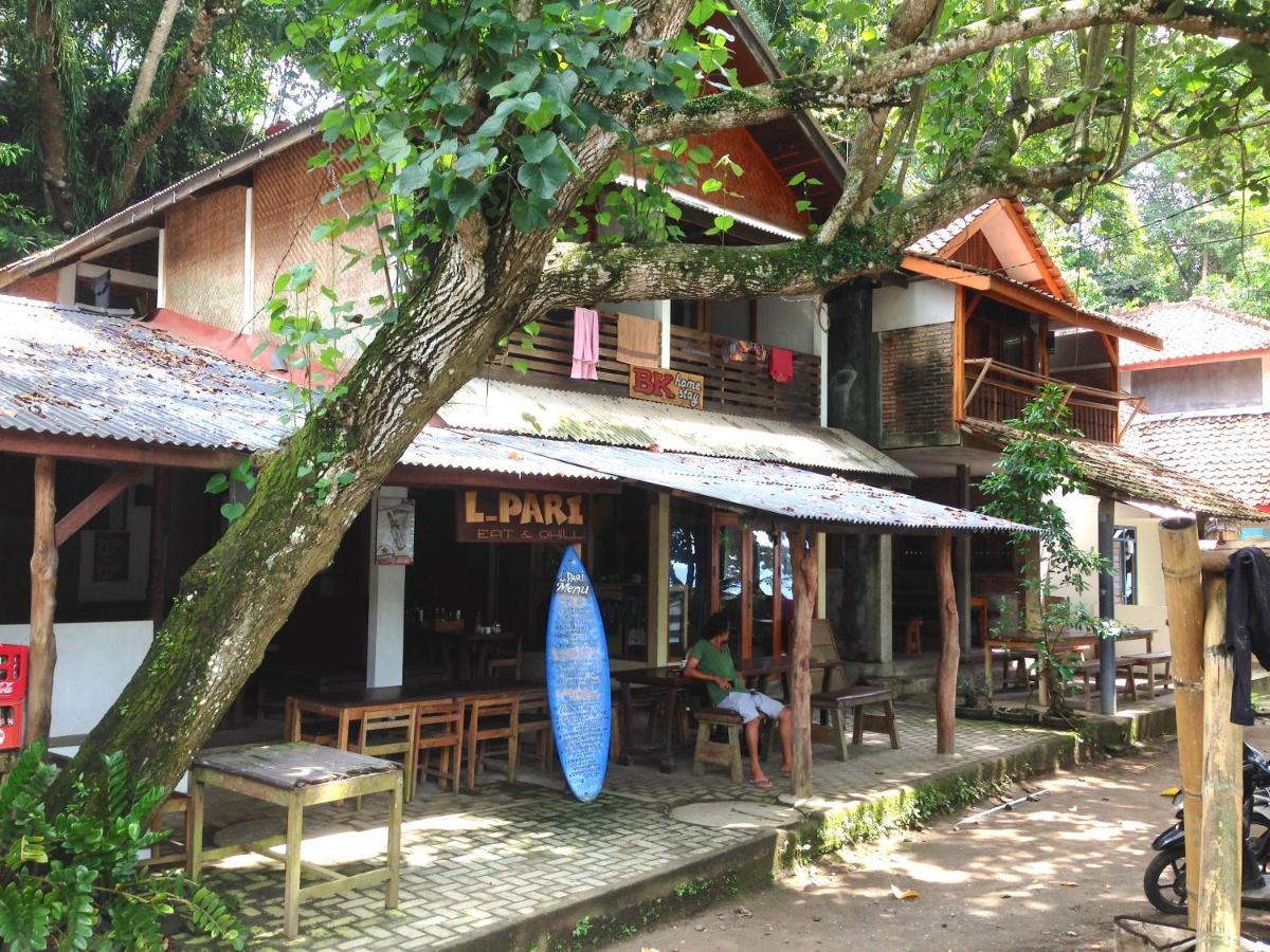 Bk Homestay, Batukaras المظهر الخارجي الصورة