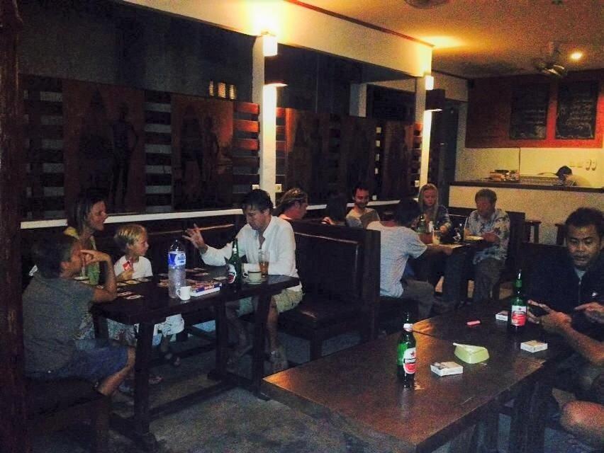 Bk Homestay, Batukaras المظهر الخارجي الصورة